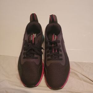 Ladies Reebok Size 10.5